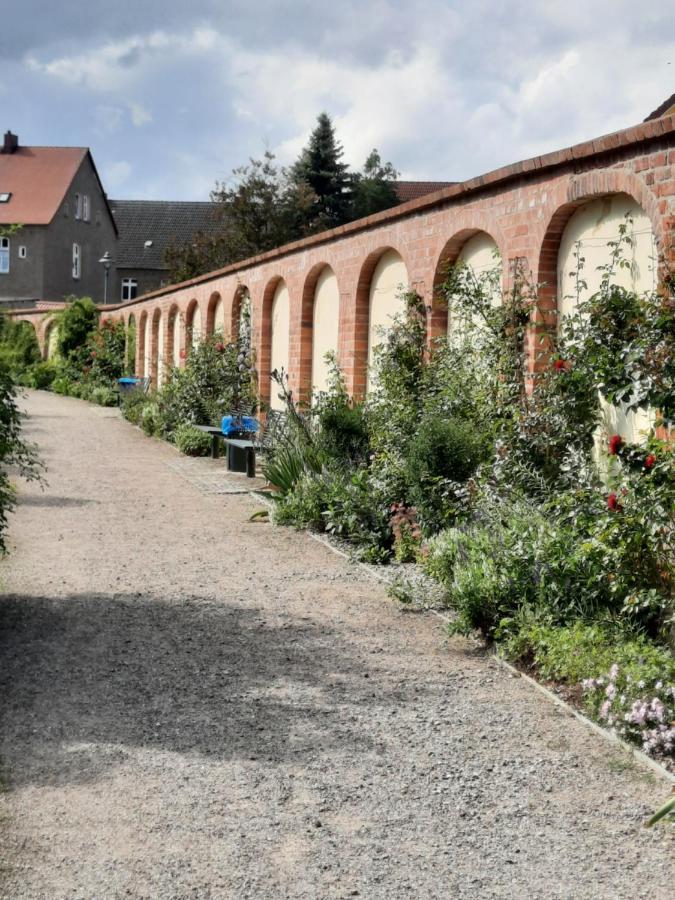 Ferienwohnung Am Schloss ロイターシュタット・シュターヴェンハーゲン エクステリア 写真