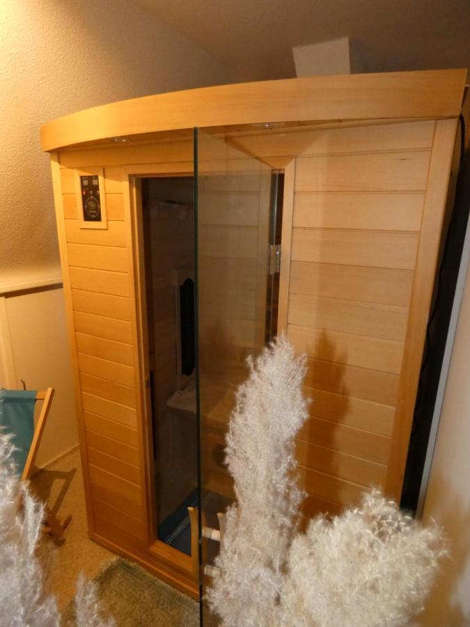 Ferienwohnung Am Schloss ロイターシュタット・シュターヴェンハーゲン エクステリア 写真